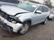 ✅ 2019 Volkswagen Atlas SEL Premium • VIN: 1V2NR2CA4KC565315 • Лот: 43542718. Опубликован ранее на IAAI с пробегом 86 417 миль. Бесплатный доступ к архиву аукционных продаж из США и подробный отчёт об истории автомобиля на DreamBid. Изображение 17.