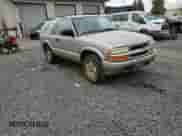 2004 Chevrolet Blazer LS z VIN 1GNCT18X64K116994, wystawiony jako Copart lot #79646694 z przebiegiem 222 831 mil mil oraz Szkoda całkowita • Salvage title. Historia ofert i sprzedaży dostępna na DreamBid. Obrazek 12.
