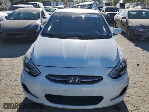 ✅ 2016 Hyundai Accent SE • VIN: KMHCT5AE6GU260722 • Лот: 76591294. Опубликован ранее на Copart с пробегом 130 792 миль. Бесплатный доступ к архиву аукционных продаж из США и подробный отчёт об истории автомобиля на DreamBid. Изображение 5.