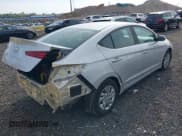 ✅ 2019 Hyundai Elantra SE • VIN: KMHD74LF5KU850413 • Лот: 43343657. Опубликован ранее на IAAI с пробегом 45 375 миль. Бесплатный доступ к архиву аукционных продаж из США и подробный отчёт об истории автомобиля на DreamBid. Изображение 4.