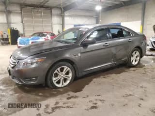 ✅ 2016 Ford Taurus SEL • VIN: 1FAHP2E88GG138854 • Лот: 62726375. Опубликован ранее на Copart с пробегом 66 498 миль. Бесплатный доступ к архиву аукционных продаж из США и подробный отчёт об истории автомобиля на DreamBid. Изображение 1.