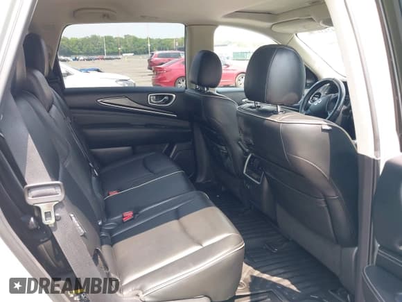 ✅ 2020 Infiniti QX60 Luxe • VIN: 5N1DL0MNXLC533955 • Lot: 42439704. Listed on IAAI with 92,007 mi. Free auction sales archive from the USA and detailed vehicle history report at DreamBid. Image 8.