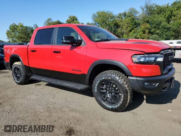 2025 Ram 1500 Rebel z VIN 1C6SRFLP4SN697440, wystawiony jako Copart lot #72078505 z przebiegiem 2 804 mil mil oraz Szkoda całkowita • Salvage title. Historia ofert i sprzedaży dostępna na DreamBid. Obrazek 4.