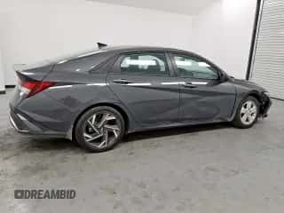 2025 Hyundai Elantra SEL Sport с VIN KMHLM4DG7SU979359, выставлен на аукционе Copart как лот 84722395 с пробегом 18 394 миль миль и Чистый • Clean title. История ставок и продаж доступна на DreamBid. Изображение 3.