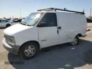 ✅ 1999 GMC Safari Cargo • VIN: 1GTDM19W8XB505799 • Лот: 51498565. Опубликован ранее на Copart с пробегом 228 275 миль. Бесплатный доступ к архиву аукционных продаж из США и подробный отчёт об истории автомобиля на DreamBid. Изображение 1.