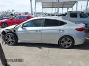 ✅ 2017 Hyundai Elantra Limited • VIN: 5NPD84LF9HH057863 • Lot: 41765378. Listed on IAAI with 80,646 mi. Free auction sales archive from the USA and detailed vehicle history report at DreamBid. Image 15.