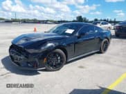 ✅ 2025 Ford Mustang GT • VIN: 1FA6P8CF2S5408158 • Лот: 43522049. Опубликован ранее на IAAI с пробегом 6 292 миль. Бесплатный доступ к архиву аукционных продаж из США и подробный отчёт об истории автомобиля на DreamBid. Изображение 2.