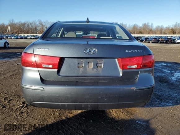 ✅ 2009 Hyundai Sonata GLS • VIN: 5NPET46C49H430569 • Lot: 84957734. Listed on Copart with 217,412 mi. Free auction sales archive from the USA and detailed vehicle history report at DreamBid. Image 6.