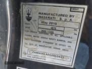 ✅ 2010 Maserati GranTurismo S Auto • VIN: ZAM45KLA0A0053443 • Lot: 43741724. Wystawiony na IAAI z przebiegiem 122 455 mil. Bezpłatny archiwum sprzedaży aukcyjnych z USA i szczegółowy raport historii pojazdu na DreamBid. Zdjęcie 9.