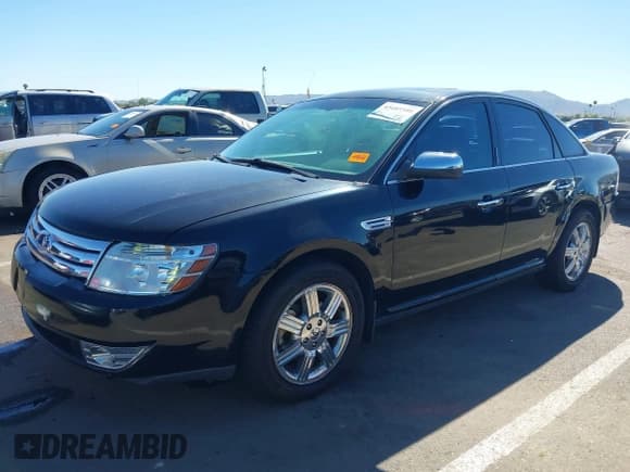 ✅ 2008 Ford Taurus Limited • VIN: 1FAHP28W68G113334 • Lot: 43485588. Wystawiony na IAAI z przebiegiem Nie podano. Bezpłatny archiwum sprzedaży aukcyjnych z USA i szczegółowy raport historii pojazdu na DreamBid. Zdjęcie 2.
