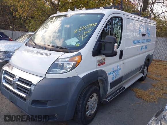 ✅ 2016 Ram ProMaster Cargo • VIN: 3C6TRVAG8GE111139 • Lot: 43705992. Wystawiony na IAAI z przebiegiem 158 501 mil. Bezpłatny archiwum sprzedaży aukcyjnych z USA i szczegółowy raport historii pojazdu na DreamBid. Zdjęcie 18.