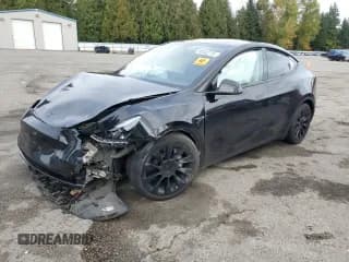 ✅ 2024 Tesla Model Y Long Range • VIN: 7SAYGAEE8RF120476 • Lot: 87442775. Wystawiony na Copart z przebiegiem Nie podano. Bezpłatny archiwum sprzedaży aukcyjnych z USA i szczegółowy raport historii pojazdu na DreamBid. Zdjęcie 1.