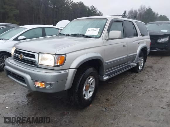 ✅ 1999 Toyota 4Runner Limited • VIN: JT3HN87R5X0235127 • Лот: 41552429. Опубликован ранее на IAAI с пробегом 181 435 миль. Бесплатный доступ к архиву аукционных продаж из США и подробный отчёт об истории автомобиля на DreamBid. Изображение 2.