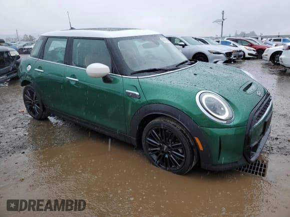 ✅ 2024 MINI Hardtop 4 Door Cooper S • VIN: WMW53DK0XR2V56882 • Lot: 47411645. Listed on Copart with 11,219 mi. Free auction sales archive from the USA and detailed vehicle history report at DreamBid. Image 4.