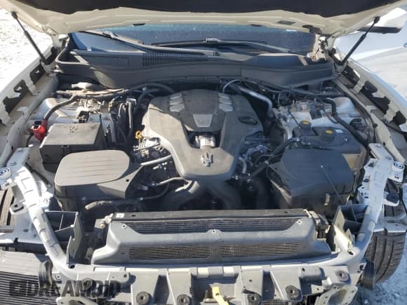 ✅ 2018 Maserati Levante • VIN: ZN661XUA2JX288310 • Lot: 41644415. Listed on Copart with 26,886 mi. Free auction sales archive from the USA and detailed vehicle history report at DreamBid. Image 13.