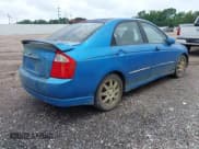 ✅ 2006 Kia Spectra EX • VIN: KNAFE121665235129 • Lot: 42764039. Wystawiony na IAAI z przebiegiem 206 711 mil. Bezpłatny archiwum sprzedaży aukcyjnych z USA i szczegółowy raport historii pojazdu na DreamBid. Zdjęcie 4.