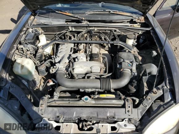 ✅ 2004 Mazda MX-5 Miata Cloth • VIN: JM1NB353640403605 • Lot: 76300484. Wystawiony na Copart z przebiegiem 120 917 mil. Bezpłatny archiwum sprzedaży aukcyjnych z USA i szczegółowy raport historii pojazdu na DreamBid. Zdjęcie 11.