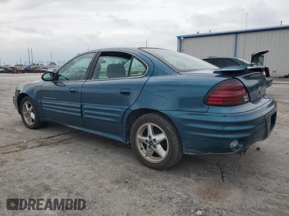 ✅ 2002 Pontiac Grand Am SE1 • VIN: 1G2NF52F62C205587 • Lot: 67459255. Listed on Copart with 62,669 mi. Free auction sales archive from the USA and detailed vehicle history report at DreamBid. Image 2.