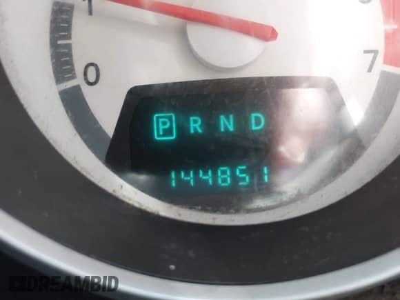 2010 Dodge Grand Caravan SE z VIN 2D4RN4DE2AR159523, wystawiony jako IAAI lot #43260507 z przebiegiem 144 851 mil mil oraz . Historia ofert i sprzedaży dostępna na DreamBid. Obrazek 15.