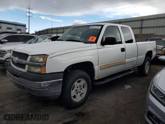 ✅ 2005 Chevrolet Silverado 1500 LS • VIN: 1GCEK19V85Z117154 • Lot: 64971274. Wystawiony na Copart z przebiegiem Nie podano mil. Skorzystaj z bezpłatnego archiwum sprzedaży aukcyjnych z USA i zobacz szczegółowy raport historii pojazdu na DreamBid. Zdjęcie 1.