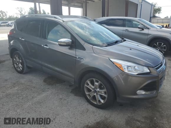 ✅ 2014 Ford Escape Titanium • VIN: 1FMCU0J96EUE47250 • Лот: 87314075. Опубликован ранее на Copart с пробегом 263 223 миль. Бесплатный доступ к архиву аукционных продаж из США и подробный отчёт об истории автомобиля на DreamBid. Изображение 4.