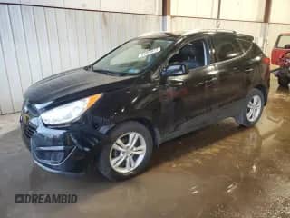 2011 Hyundai Tucson GLS z VIN KM8JU3AC5BU191814, wystawiony jako Copart lot #62913815 z przebiegiem 187 627 mil mil oraz Szkoda całkowita • Salvage title. Historia ofert i sprzedaży dostępna na DreamBid. Obrazek 1.