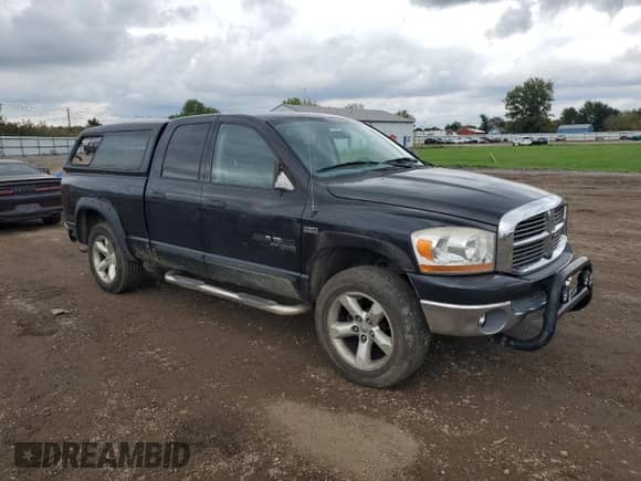 2006 Dodge 1500 SLT with VIN 1D7HU18266S674210, listed as a Copart auction lot 72515684 with 185,084 mi miles and Salvage title. Bid and sale history available at DreamBid. Image 4.
