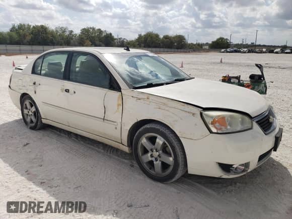 2007 Chevrolet Malibu LTZ with VIN 1G1ZU57N97F178189, listed as a Copart auction lot 77972504 with 101,221 mi miles and Salvage title. Bid and sale history available at DreamBid. Image 4.