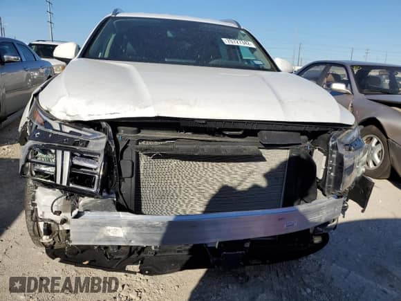 2022 Hyundai Santa Fe SEL z VIN 5NMS24AJ8NH396221, wystawiony jako Copart lot #70727342 z przebiegiem 11 855 mil mil oraz . Historia ofert i sprzedaży dostępna na DreamBid. Obrazek 5.