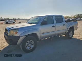 ✅ 2011 Toyota Tacoma PreRunner • VIN: 5TFJX4GN8BX001254 • Lot: 96920885. Listed on Copart with 300,122 mi. Free auction sales archive from the USA and detailed vehicle history report at DreamBid. Image 1.