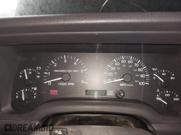 ✅ 1999 Jeep Cherokee Sport • VIN: 1J4FF68S4XL605305 • Lot: 43863356. Listed on IAAI with 232,672 mi. Free auction sales archive from the USA and detailed vehicle history report at DreamBid. Image 7.