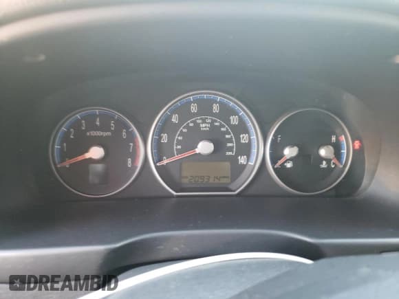 ✅ 2008 Hyundai Santa Fe SE • VIN: 5NMSH73E08H188757 • Lot: 80657834. Listed on Copart with 209,314 mi. Free auction sales archive from the USA and detailed vehicle history report at DreamBid. Image 9.