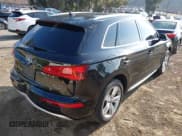 ✅ 2018 Audi Q5 Premium Plus • VIN: WA1BNAFY9J2019482 • Lot: 43492487. Wystawiony na IAAI z przebiegiem 129 101 mil. Bezpłatny archiwum sprzedaży aukcyjnych z USA i szczegółowy raport historii pojazdu na DreamBid. Zdjęcie 4.