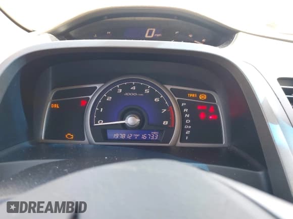 ✅ 2006 Honda Civic EX • VIN: 2HGFA16806H511997 • Lot: 43277291. Wystawiony na IAAI z przebiegiem 197 812 mil. Bezpłatny archiwum sprzedaży aukcyjnych z USA i szczegółowy raport historii pojazdu na DreamBid. Zdjęcie 7.