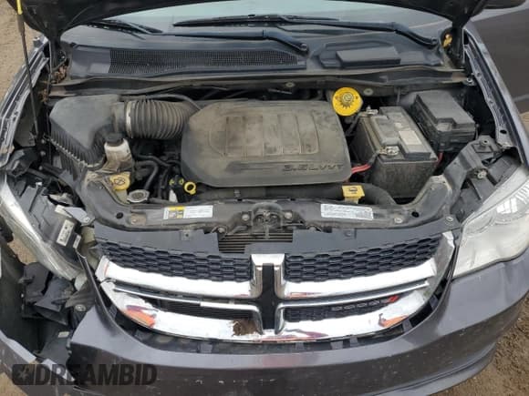 ✅ 2019 Dodge Grand Caravan SXT • VIN: 2C4RDGCGXKR735963 • Lot: 90213955. Wystawiony na Copart z przebiegiem 169 554 mil. Bezpłatny archiwum sprzedaży aukcyjnych z USA i szczegółowy raport historii pojazdu na DreamBid. Zdjęcie 12.