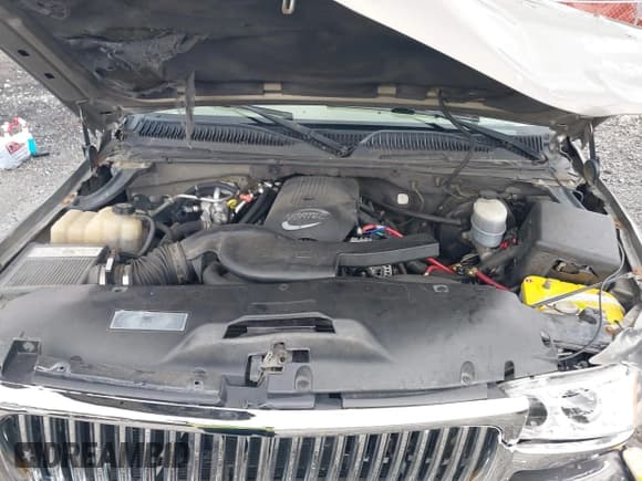 ✅ 2002 GMC Yukon XL SLE • VIN: 3GKEC16Z42G316707 • Lot: 43583368. Wystawiony na IAAI z przebiegiem 302 145 mil. Bezpłatny archiwum sprzedaży aukcyjnych z USA i szczegółowy raport historii pojazdu na DreamBid. Zdjęcie 10.