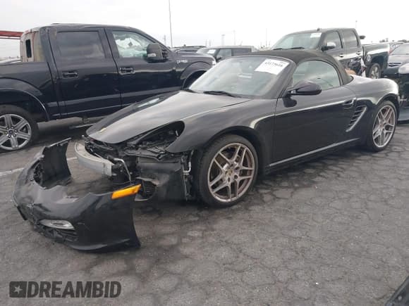 ✅ 2011 Porsche Boxster • VIN: WP0CA2A84BS710620 • Lot: 43173616. Wystawiony na IAAI z przebiegiem 136 684 mil. Bezpłatny archiwum sprzedaży aukcyjnych z USA i szczegółowy raport historii pojazdu na DreamBid. Zdjęcie 19.