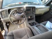 ✅ 2003 Chevrolet Silverado 2500HD LS • VIN: 1GCHK29U03E249694 • Lot: 87290335. Wystawiony na Copart z przebiegiem Nie podano. Bezpłatny archiwum sprzedaży aukcyjnych z USA i szczegółowy raport historii pojazdu na DreamBid. Zdjęcie 8.