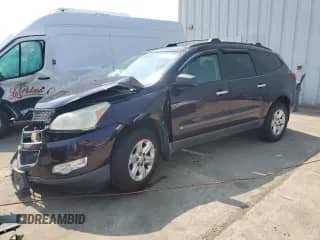 2010 Chevrolet Traverse LS z VIN 1GNLREEDXAS154210, wystawiony jako Copart lot #65748025 z przebiegiem Nie podano mil oraz Szkoda całkowita • Salvage title. Historia ofert i sprzedaży dostępna na DreamBid. Obrazek 1.