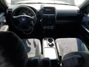 ✅ 2003 Honda CR-V LX • VIN: JHLRD78583C010589 • Lot: 51434885. Wystawiony na Copart z przebiegiem 197 939 mil. Bezpłatny archiwum sprzedaży aukcyjnych z USA i szczegółowy raport historii pojazdu na DreamBid. Zdjęcie 8.