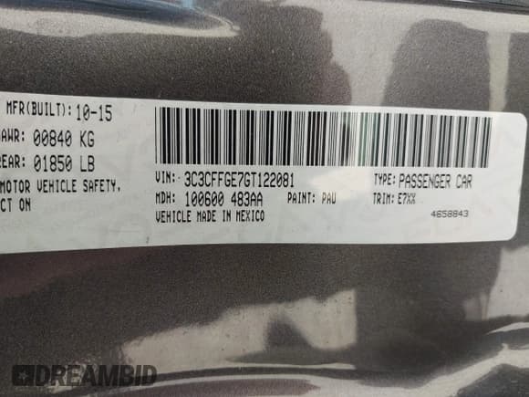 ✅ 2016 FIAT 500e • VIN: 3C3CFFGE7GT122081 • Lot: 42684051. Wystawiony na IAAI z przebiegiem Nie podano. Bezpłatny archiwum sprzedaży aukcyjnych z USA i szczegółowy raport historii pojazdu na DreamBid. Zdjęcie 8.