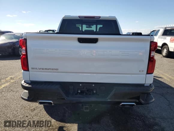 ✅ 2021 Chevrolet Silverado 1500 LT Trail Boss • VIN: 1GCPYFED0MZ287721 • Lot: 85778525. Wystawiony na Copart z przebiegiem 69 174 mil. Bezpłatny archiwum sprzedaży aukcyjnych z USA i szczegółowy raport historii pojazdu na DreamBid. Zdjęcie 6.