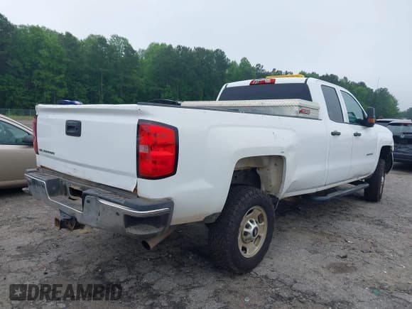 ✅ 2019 Chevrolet Silverado 2500HD Work Truck • VIN: 2GC2CREG2K1226543 • Lot: 42174597. Listed on IAAI with 168,676 mi. Free auction sales archive from the USA and detailed vehicle history report at DreamBid. Image 4.