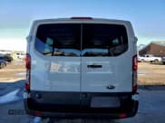 ✅ 2024 Ford Transit Passenger XLT • VIN: 1FBAX2YGXRKA16337 • Лот: 93727295. Опубликован ранее на Copart с пробегом 25 038 миль. Бесплатный доступ к архиву аукционных продаж из США и подробный отчёт об истории автомобиля на DreamBid. Изображение 6.