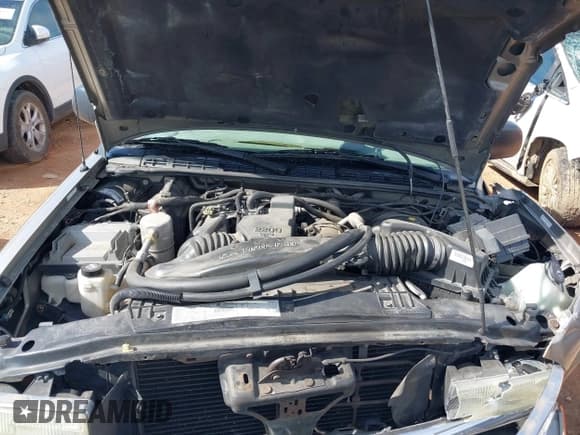 ✅ 2003 Chevrolet S-10 • VIN: 1GCCS19H238186586 • Лот: 41677607. Опубликован ранее на IAAI с пробегом Не указан. Бесплатный доступ к архиву аукционных продаж из США и подробный отчёт об истории автомобиля на DreamBid. Изображение 10.