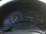 ✅ 1997 Saturn SC • VIN: 1G8ZF1286VZ266912 • Лот: 46953875. Опубликован ранее на Copart с пробегом 149 017 миль. Бесплатный доступ к архиву аукционных продаж из США и подробный отчёт об истории автомобиля на DreamBid. Изображение 9.