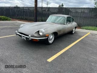 ✅ 1969 Jaguar E-Type • VIN: 7R375289 • Lot: 81383475. Wystawiony na Copart z przebiegiem 34 639 mil. Bezpłatny archiwum sprzedaży aukcyjnych z USA i szczegółowy raport historii pojazdu na DreamBid. Zdjęcie 2.