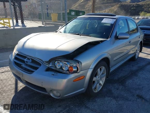 ✅ 2003 Nissan Maxima SE • VIN: JN1DA31A93T419509 • Lot: 43582871. Listed on IAAI with 109,292 mi. Free auction sales archive from the USA and detailed vehicle history report at DreamBid. Image 2.