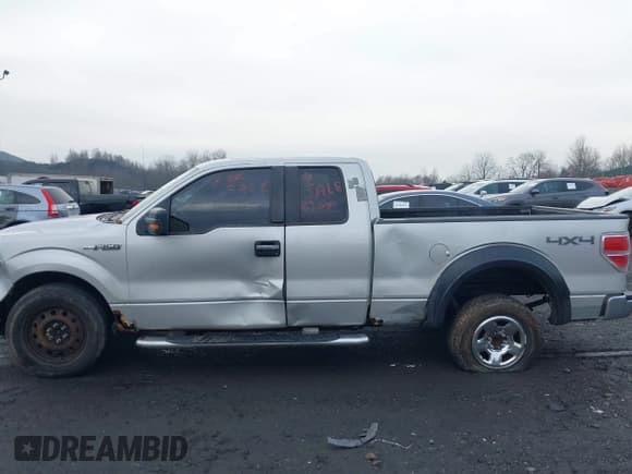 ✅ 2009 Ford F-150 XL • VIN: 1FTPX14V29FA04633 • Лот: 43689156. Опубликован ранее на IAAI с пробегом 274 802 миль. Бесплатный доступ к архиву аукционных продаж из США и подробный отчёт об истории автомобиля на DreamBid. Изображение 6.