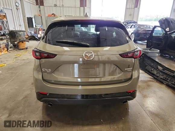 ✅ 2024 Mazda CX-5 Carbon Edition • VIN: JM3KFBAY0R0528472 • Лот: 85495555. Опубликован ранее на Copart с пробегом 19 832 миль. Бесплатный доступ к архиву аукционных продаж из США и подробный отчёт об истории автомобиля на DreamBid. Изображение 6.